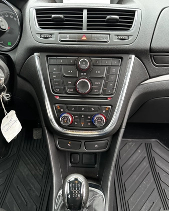 Opel Mokka cena 45900 przebieg: 155000, rok produkcji 2015 z Nieszawa małe 137